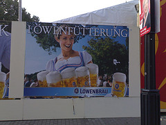 Dirndlverfütterung