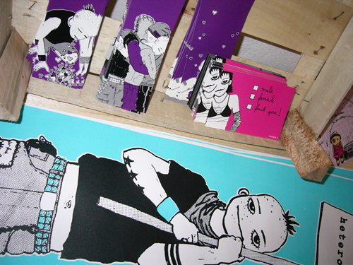 .TROUBLE X hearts PAPERGIRL.