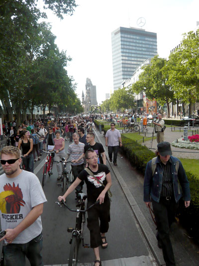Demo Berlin Gegen das Hassverbrechen in Tel Aviv